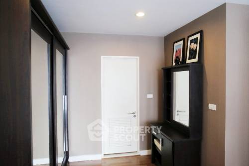 picture Well-Priced 1-BR 45 Sqm At The Clover Thonglor Residence, BTS Thong Lo (ID 1264366) - 5/12