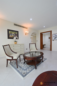 Ultimate Luxury Condo in Business District Ideal 24