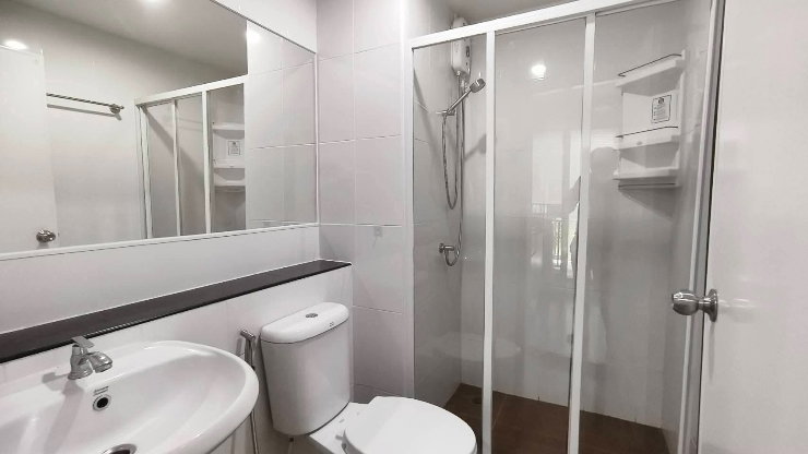 picture Regent Home Sukhumvit 97/1 condo, near BTS Bang Chak, ready to move in. - 9/10