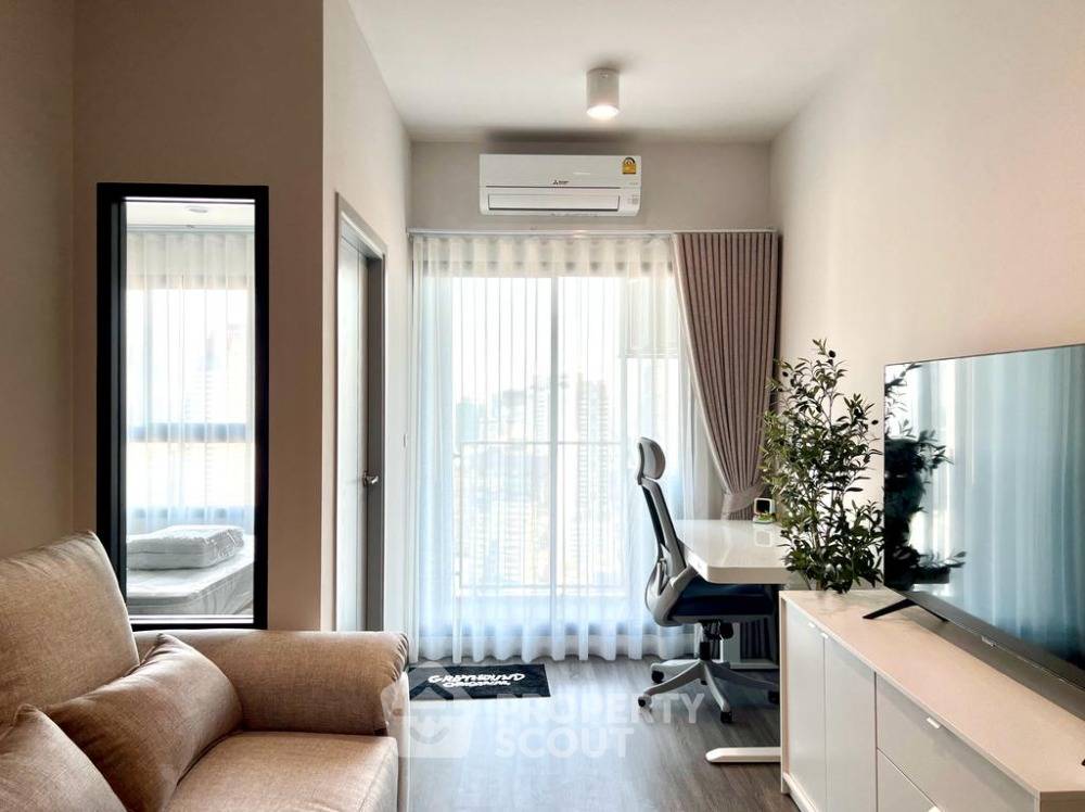 picture 1-BR 34 Sqm, 33rd-Floor At Ideo Chula Samyan Near MRT Sam Yan (ID 1405196) - 7/15