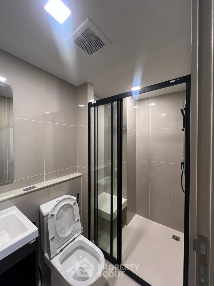 picture 1-BR Condo QUINTARA MHy’DEN Pho Nimit, 25th Floor, 100m to BTS Pho Nimit (ID 3155756) - 6/10