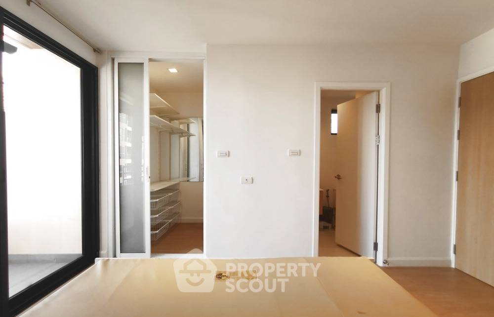 picture 2-BR 117 Sqm On 10th Floor At Sampoom Garden Condo, 200m to BTS Saint Louis (ID 804551) - 7/11
