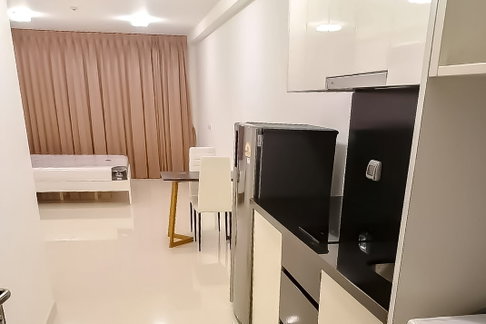Studio Condo for Rent Park Royal 2 Pratumnak Pattaya