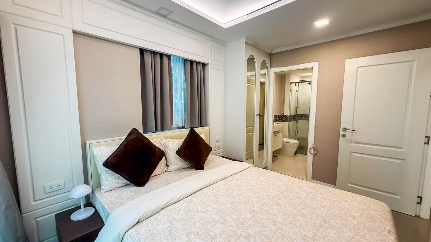 picture 2 Bedroom Condo for Sale The Orient Resort and Spa Jomtien - 7/12