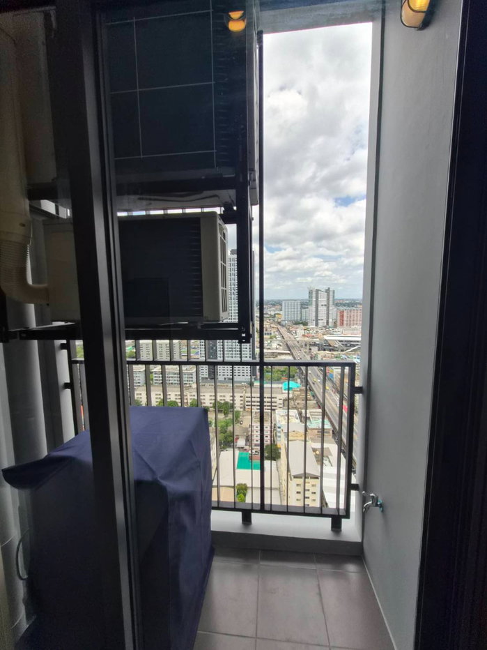 picture Corner Unit Condo for Rent – The Tree Hua Mak Interchange - 7/10
