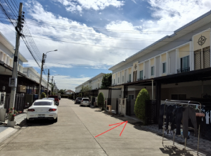 picture TOWN HOUSE 22.2 Sq.w. Khlong Sam Wa Bangkok for 3.3M - 5/17