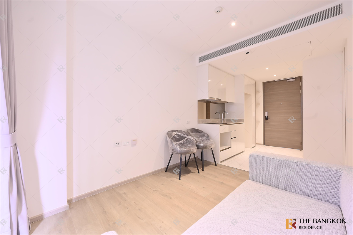 picture Fynn Asoke near BTS Asok Fits All Lifestyles - 3/10