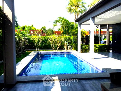 Houses for rent Hua Hin Prachaubkirikhan : 2-BR Villa With 180 Sqm Living Space | Black Lotus Villas, Thap Tai (Hua Hin) (ID 2081418)