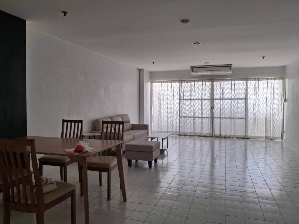 picture Tara Ruankaew Condominium, Soi Ramkhamhaeng 43/1 - 4/6