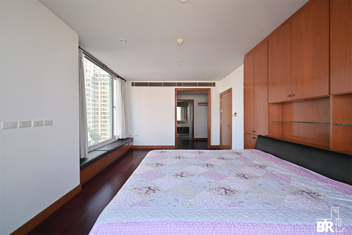 picture Luxury Unit, Ready for You Without the Wait The Park Chidlom near BTS Chit Lom - 10/10