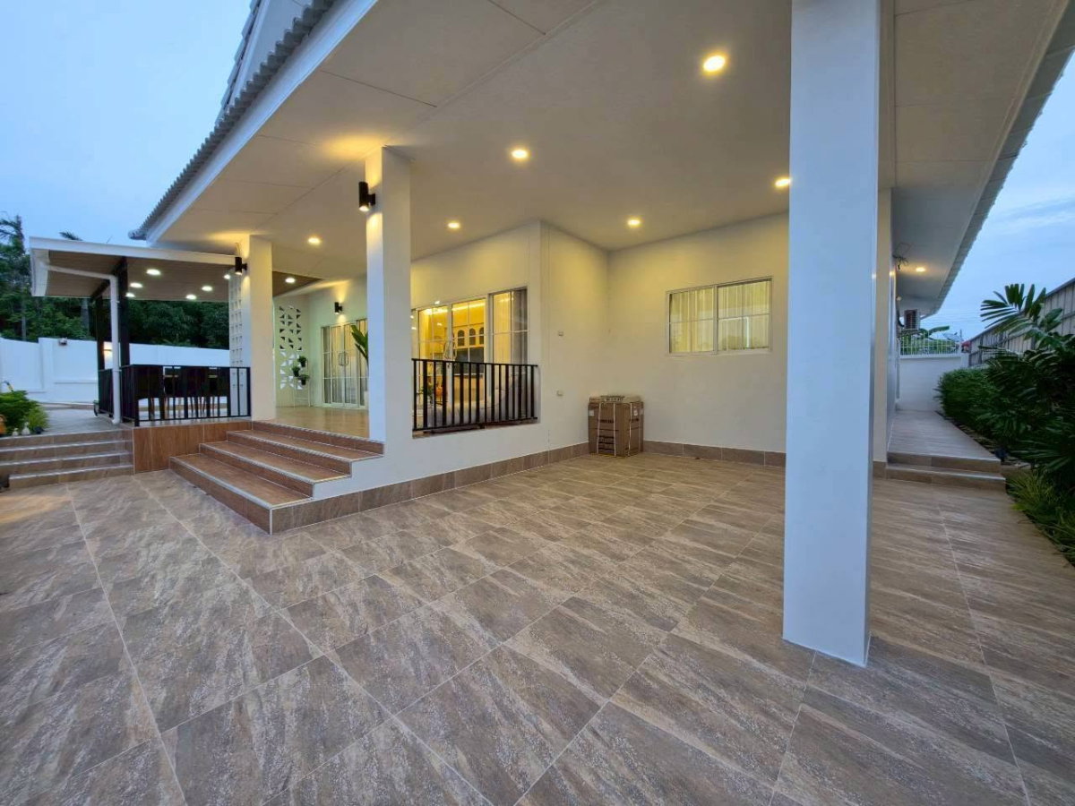 picture 3 Bedroom pool villa in Bang Saray Move-in Ready in a Prime Location - 28/34