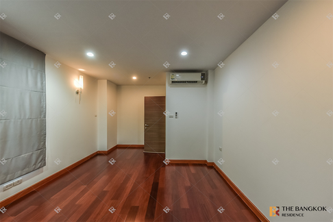 Book quickly before the room is gone!! Supalai Prima Riva