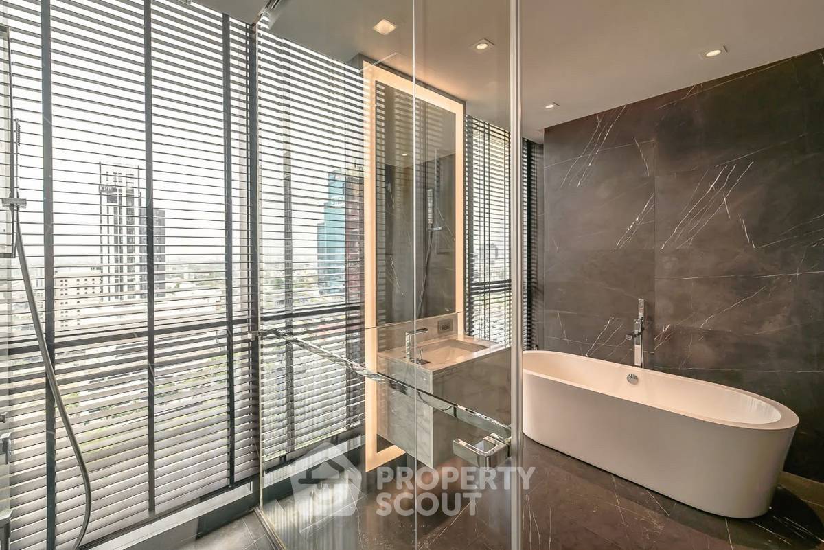 picture Pet-Friendly 2-BR Condo, The Monument Thong Lo, Khlong Tan Nuea ð (ID 3057570) - 15/20