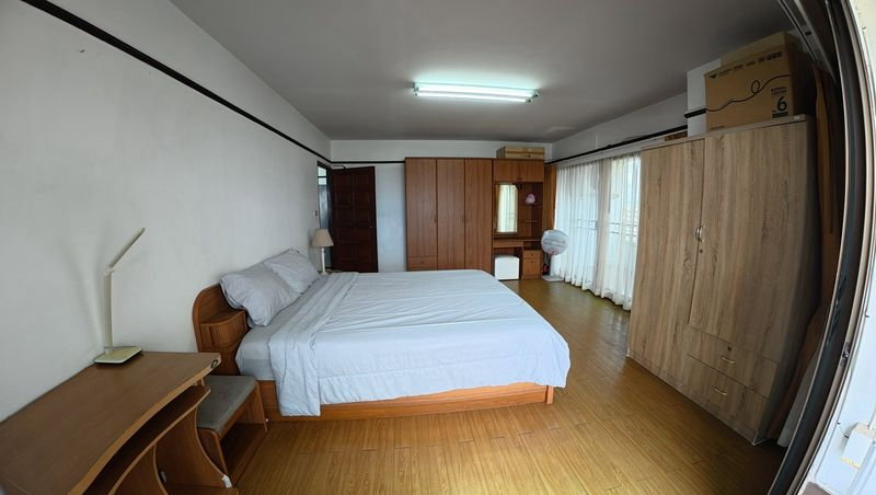 picture Condo for rent, Eastern Tower Sriracha, near Robinson Department Store and the beach. - 2/14