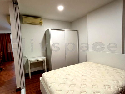 Condos for rent : ▚ L0XC02ツ FOR RENT: The Crest Phahonyothin 11 1 Bedroom 48sqm Newly Renovated Best Price✨