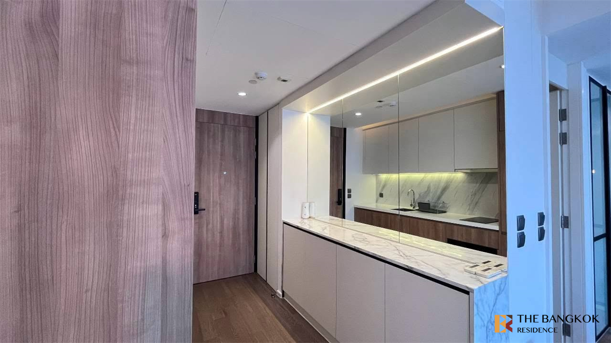 picture Muniq Sukhumvit 23 High-potential Location, Not as Expensive as You Think near MRT Sukhumvit Station - 4/10