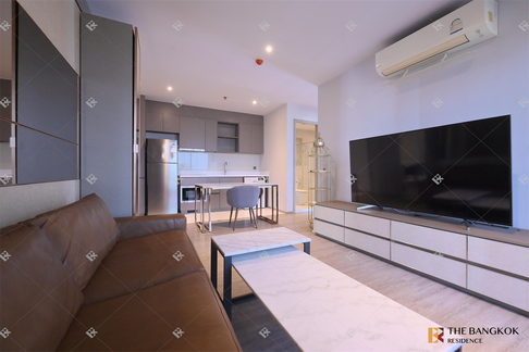 Room available, great price RHYTHM Ekkamai near BTS Ekkamai