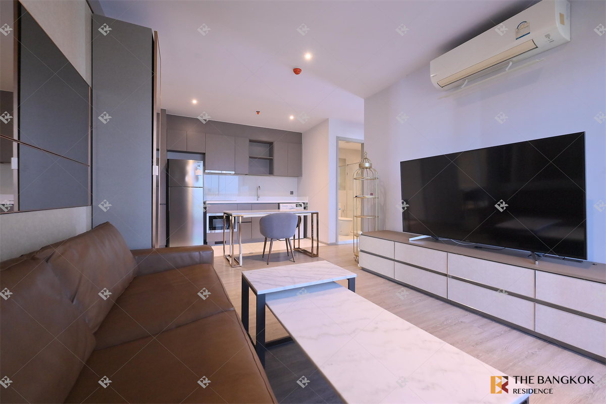 picture Room available, great price RHYTHM Ekkamai near BTS Ekkamai - 8/10