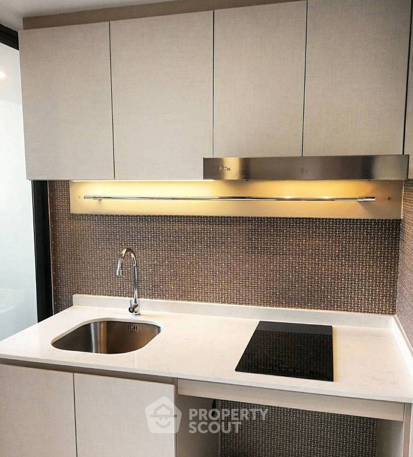 picture 1-BR Condo At Knightsbridge Prime Sathorn, 30th-Floor Near BTS Saint Louis (ID 515713) - 6/14