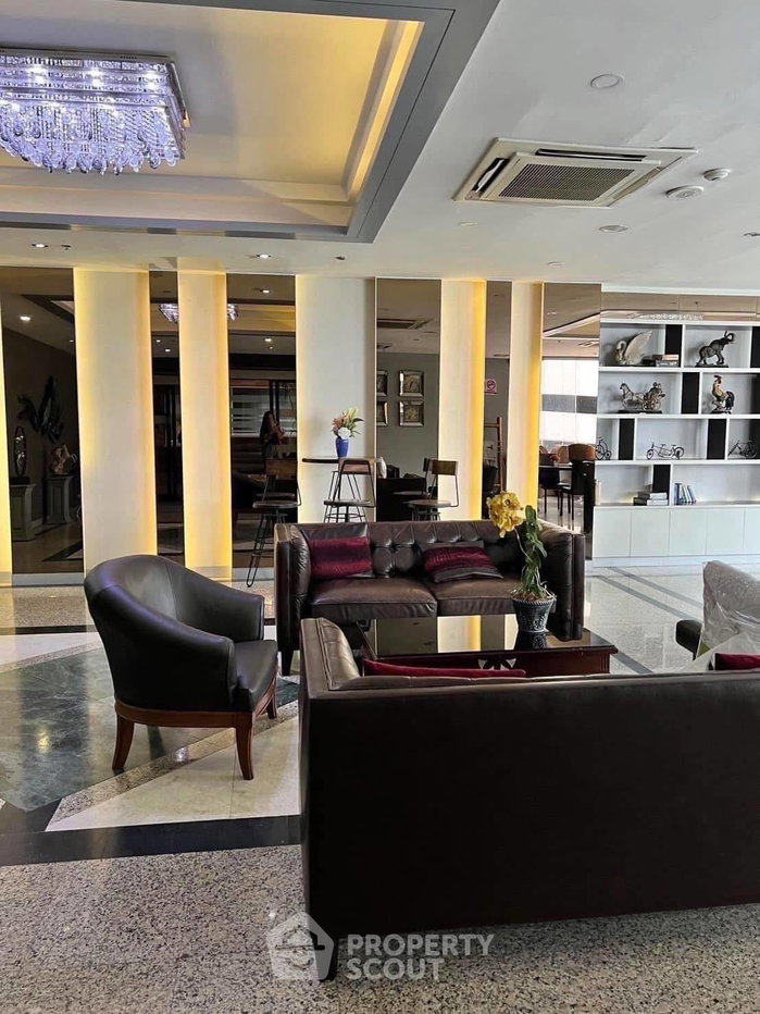 picture Pet-Friendly 1-Bedroom Condo, Wittayu Complex Near BTS Phloen Chit (ID 2069128) - 23/29