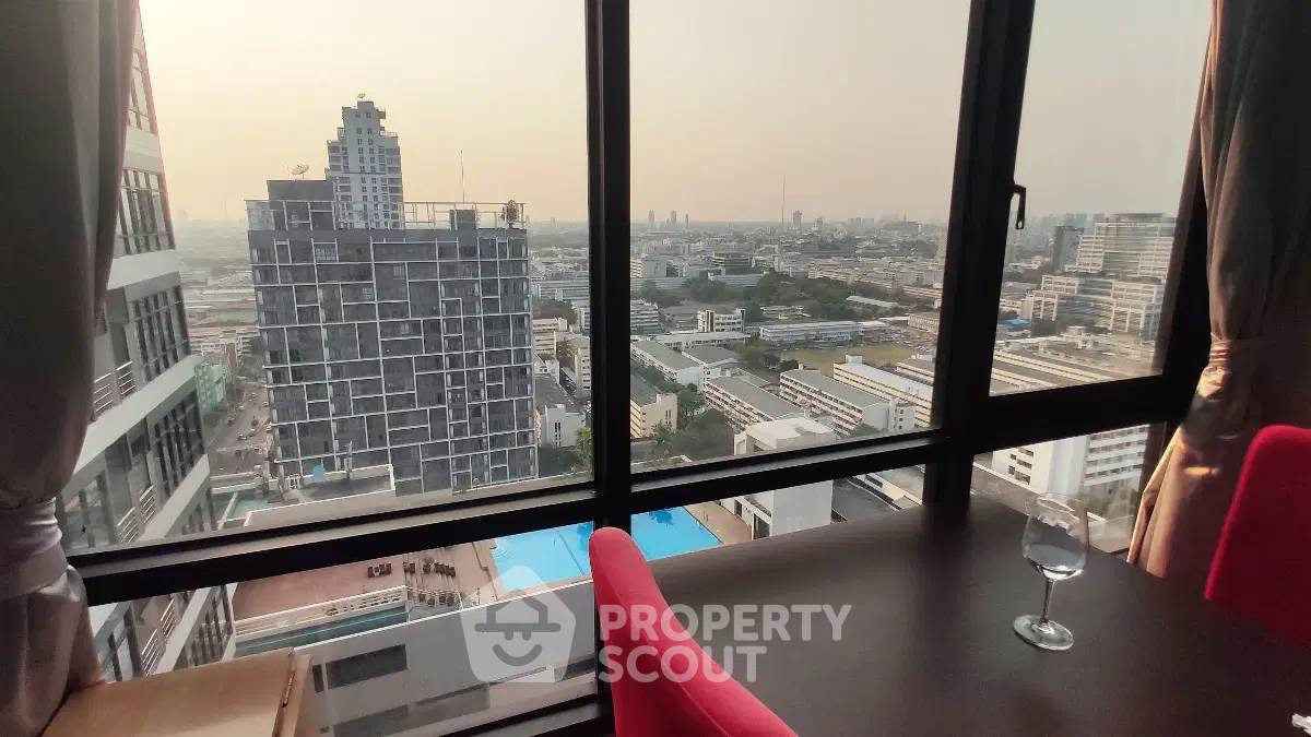 picture 1-BR Condo At Phayathai Place, High-Floor Near BTS Phaya Thai (ID 1743276) - 5/7