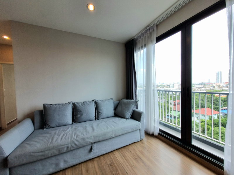 picture Renovated 2 bedroom for sale 61.25 sqm. - 17/23