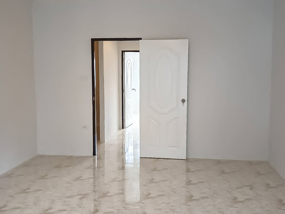 รูป Townhouse for Sale Noen Plub Wan East Pattaya 2 Bedroom - รูปที่ 3/7