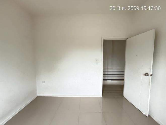 picture TOWN HOUSE 17.7 Sq.w. Khlong Sam Wa Bangkok for 2.6M - 10/30