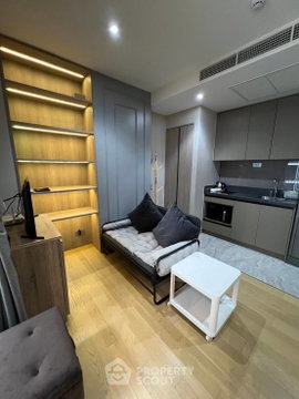 1-BR Condo At Ashton Asoke - Rama 9, High-Floor, 200m To MRT Phra Ram 9 (ID 2055578)
