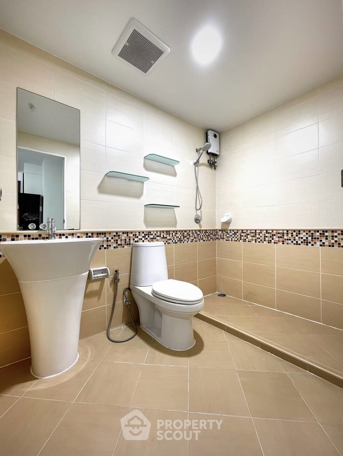 picture 2-BR Condo At Waterford Sukhumvit 50, Near BTS On Nut (ID 1872592) - 9/13