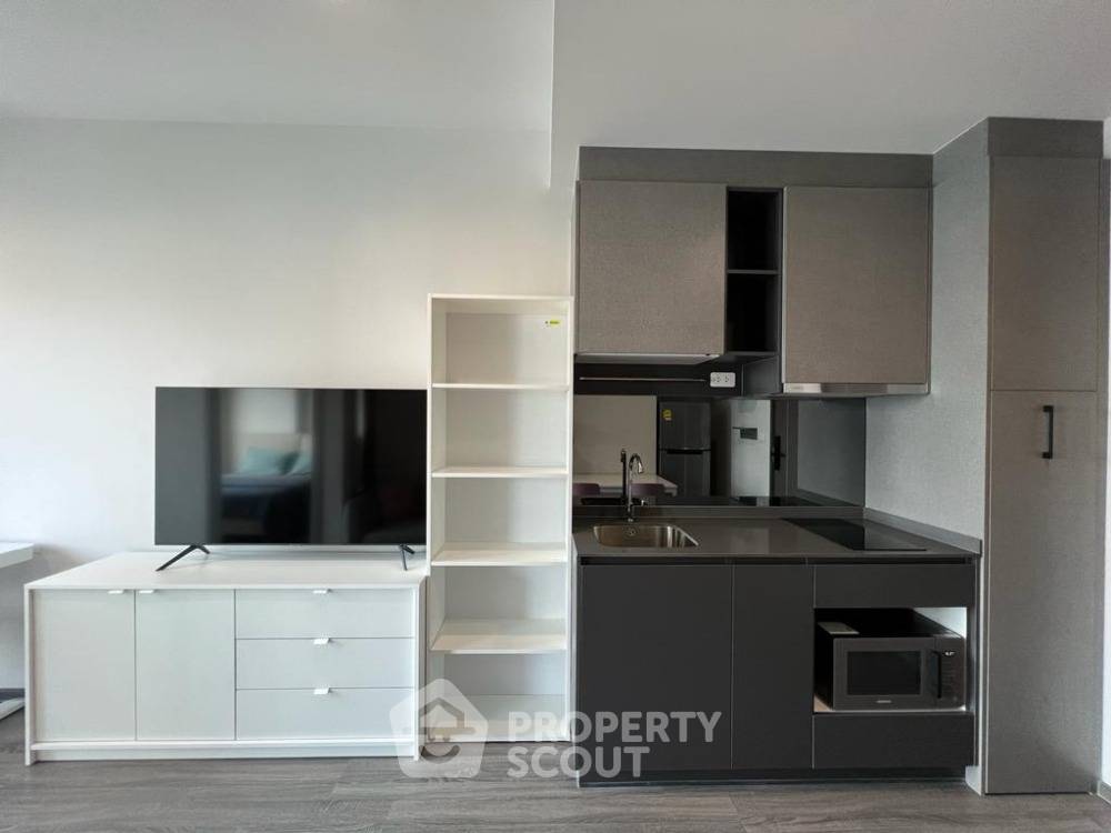 picture 1-BR 34 Sqm, 33rd-Floor At Ideo Chula Samyan Near MRT Sam Yan (ID 1405196) - 6/15