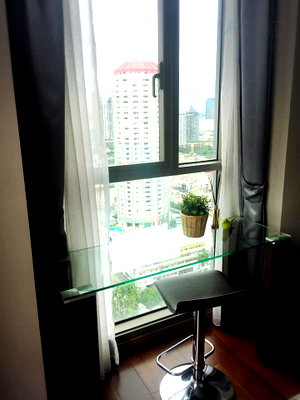 Condos for rent : 🚩 For Rent Condo QUATTRO BY SANSIRI Building A, Floor 27,1 bed room, Room size 58.00 sqm
