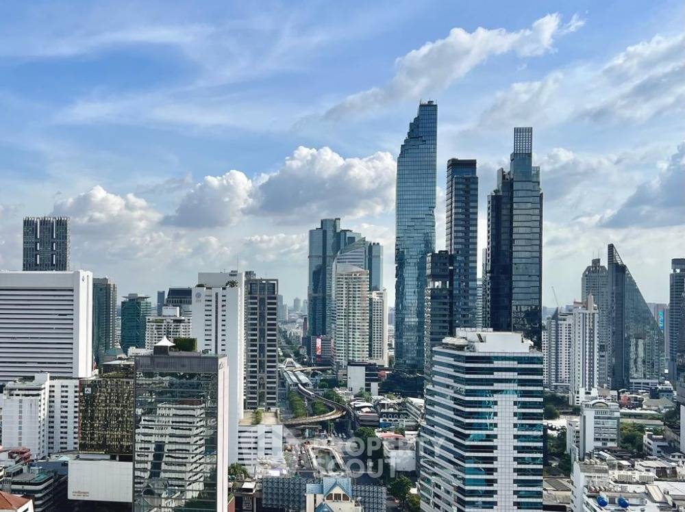 picture 1-BR 34 Sqm, 33rd-Floor At Ideo Chula Samyan Near MRT Sam Yan (ID 1405196) - 3/15