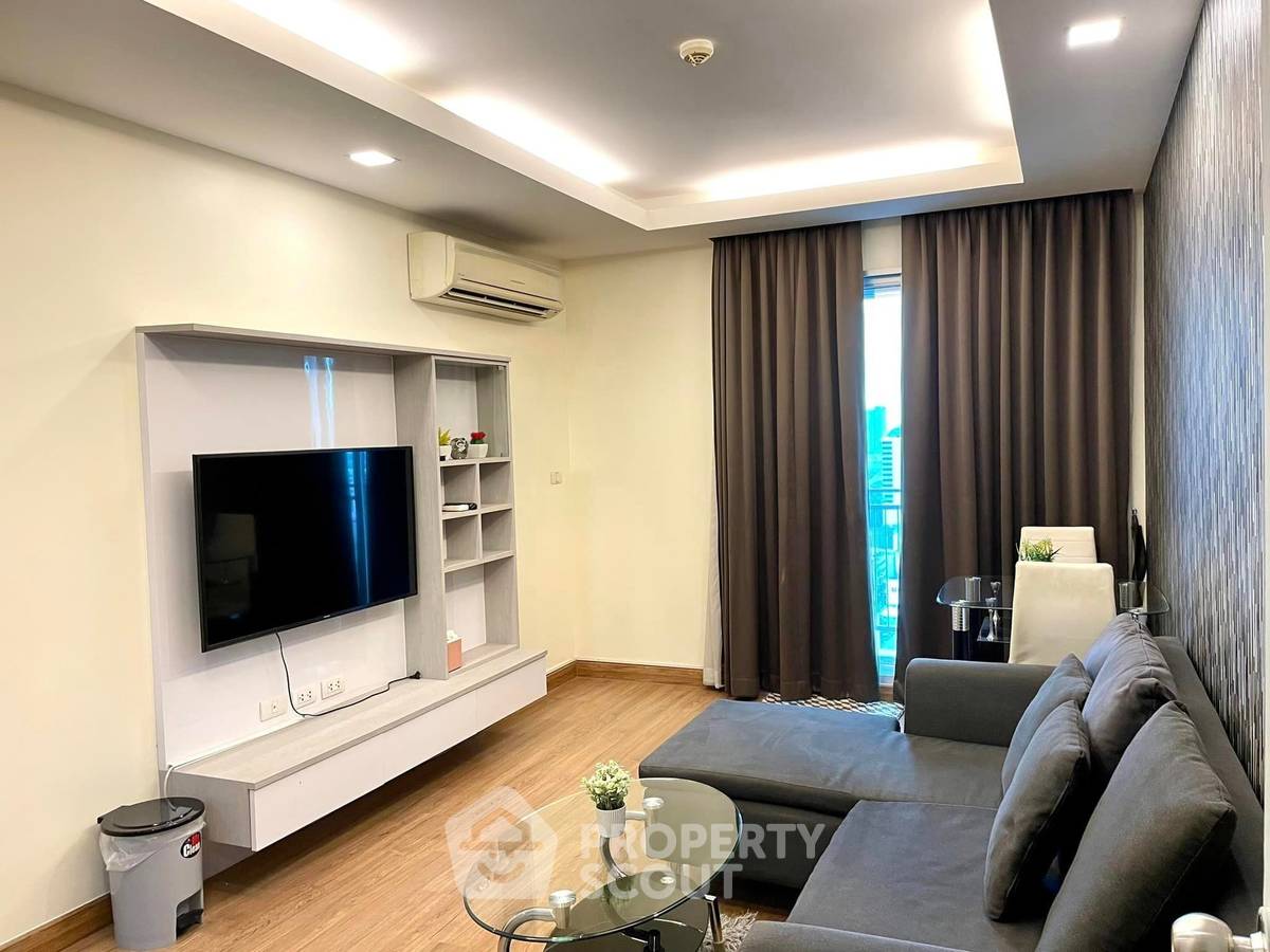 picture 2-BR Condo At Thru Thonglor, 24th-Floor High-Floor Living (ID 1809082) - 2/13