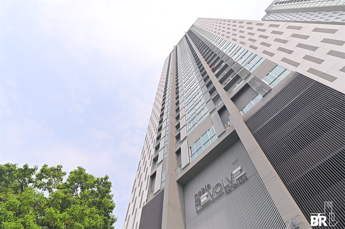 picture Hurry to book!! Limited quantity Noble Revolve Ratchada near MRT Cultural Center of Thailand Station - 7/9