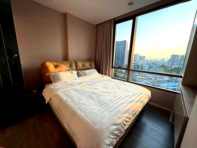 Condos for rent : S296 🔥For Rent 📍 The Room Sukhumvit 69 📍 Ready to move in. Next to BTS Phra Khanong. Fully furnished with appliances.