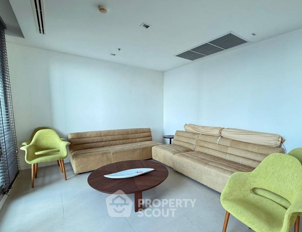 รูป คอนโดมิเนียม 3 ห้องนอน 207 ตร.ม. ขาย The River Condominium ใกล้ BTS สะพานตากสิน 400 ม. (ID 3153022) - รูปที่ 6/9