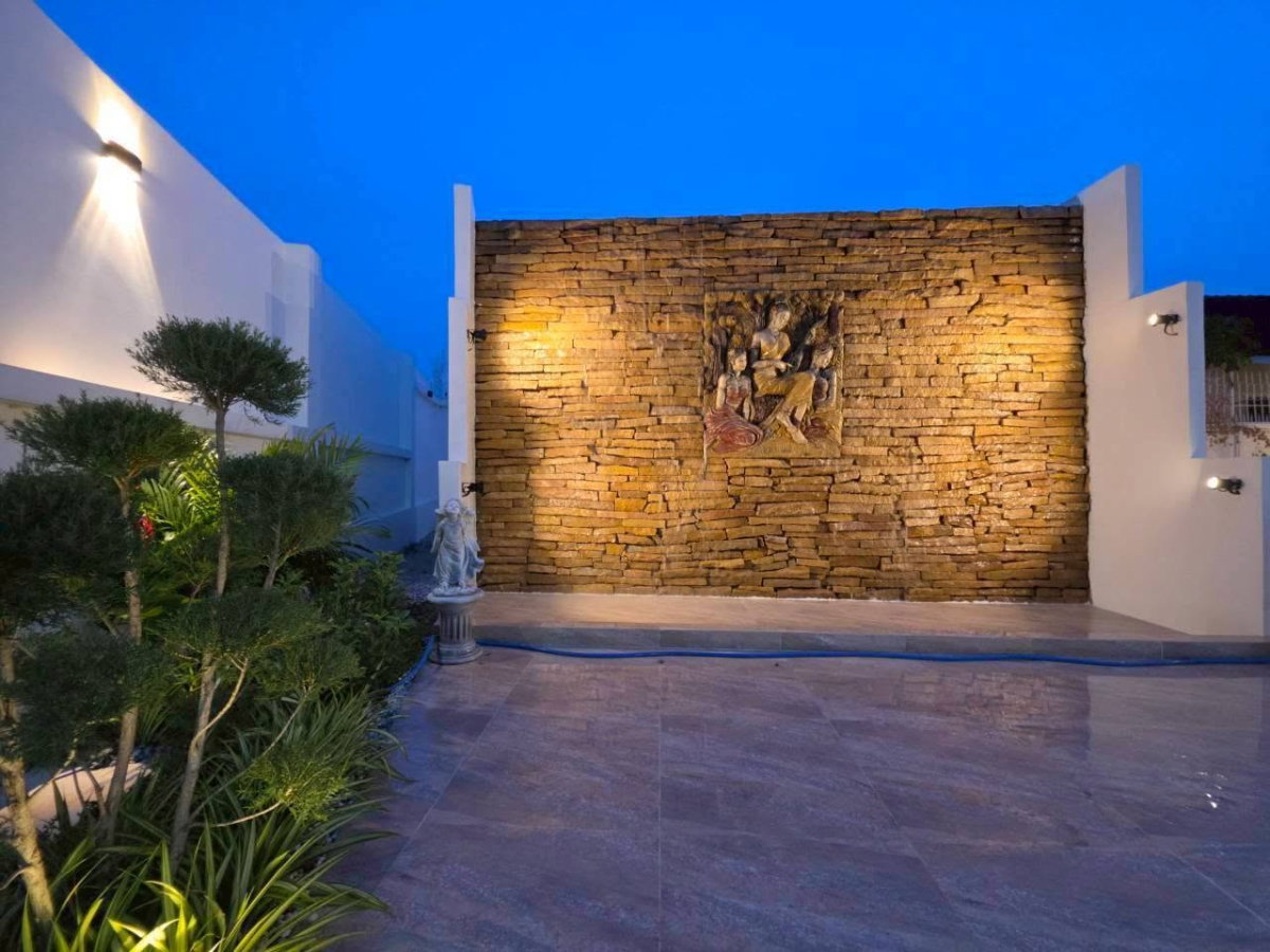 picture 3 Bedroom pool villa in Bang Saray Move-in Ready in a Prime Location - 34/34