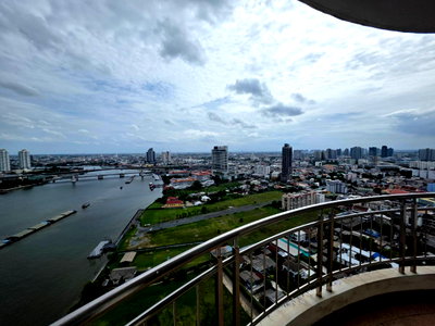 Condos for rent : URGENT ROOM FOR RENT / Supalai River Resort/ 2 BD 2 BR /88 sqm/ 34th floor Riverview