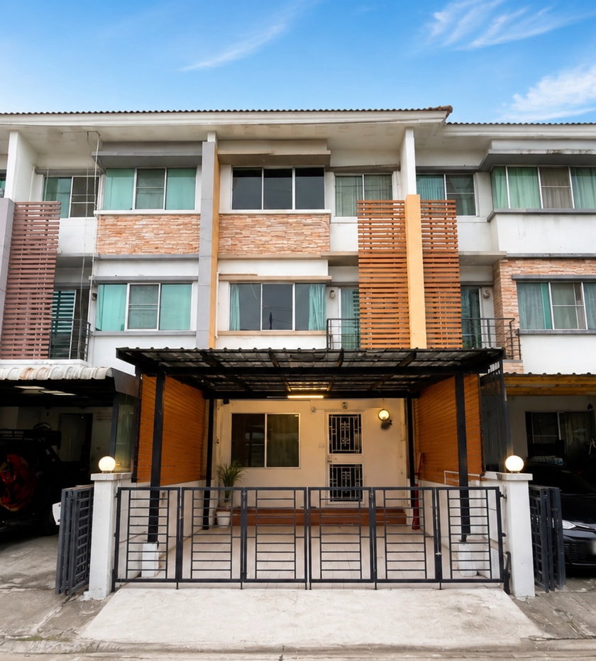 รูป 🏡 ขายทาวน์โฮม 3 ชั้น โครงการ TownPlus สุวรรณภูมิ - รูปที่ 1/7