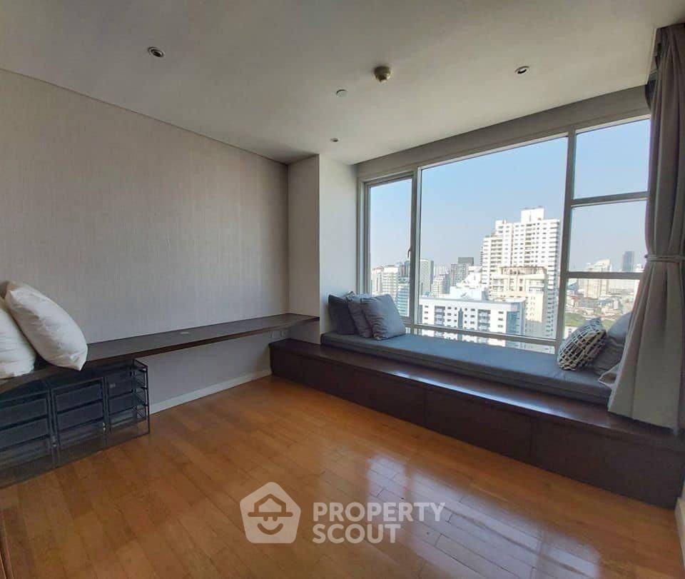 รูป คอนโด 3 ห้องนอน 137 ตร.ม. ชั้นสูง 27 ที่ Fullerton Sukhumvit 400ม. ถึง BTS เอกมัย (ID 1922819) - รูปที่ 5/7