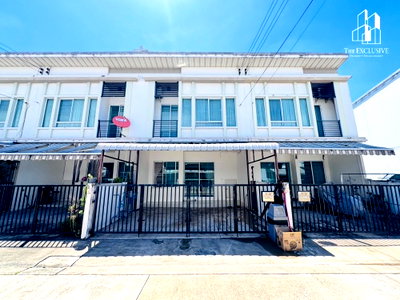 ทาวน์โฮม โรงเรียนนานาชาติร่วมฤดี วิทยาเขตอนุบาล : ขายทาวน์เฮ้าส์ หมู่บ้าน พลีโน่ วงแหวน-รามอินทรา ราคาถูก ขายต่ำกว่าประเมินและราคาซื้อ พร้อมเข้าอยู่ 