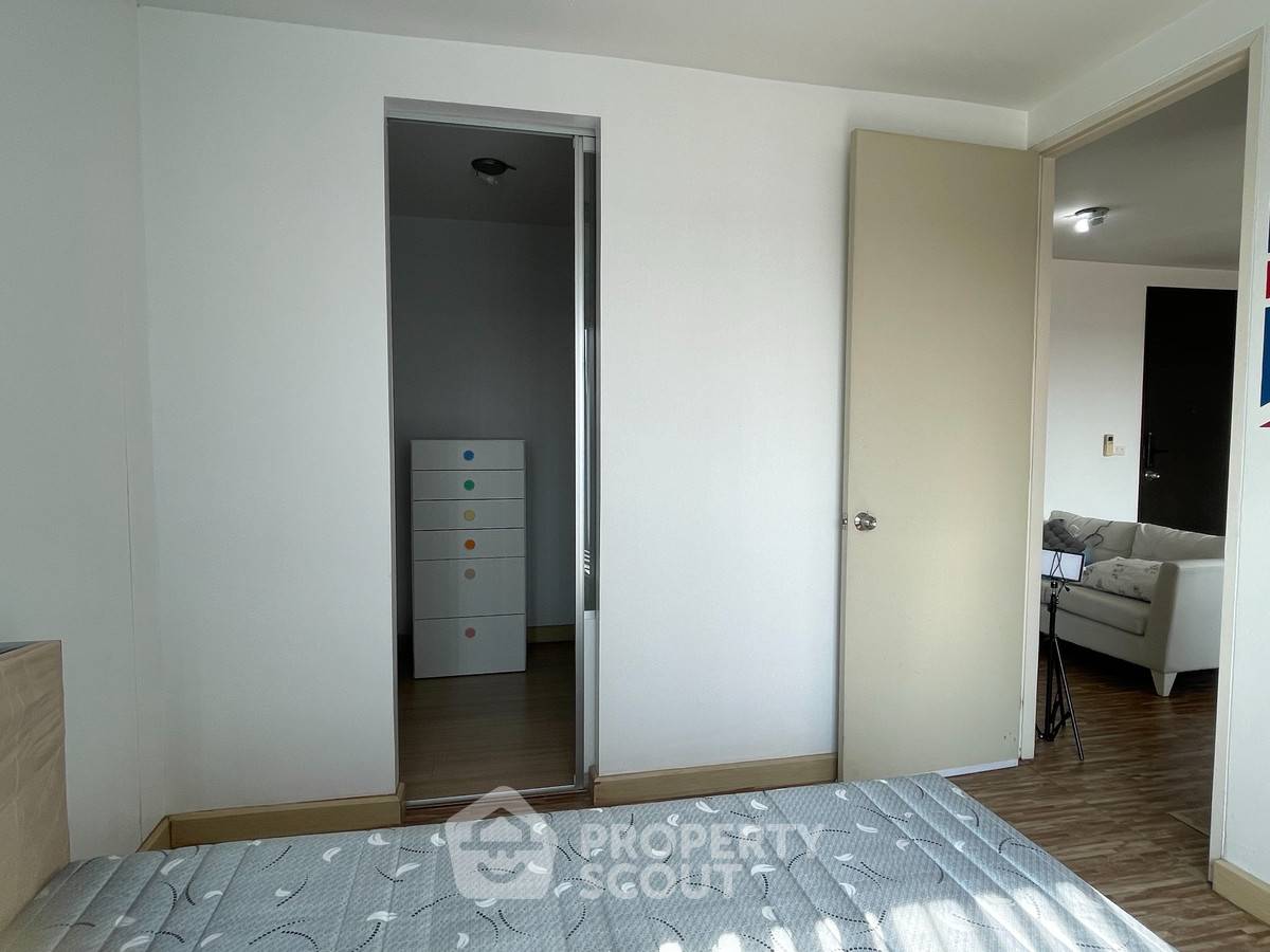 picture 1-BR 40 Sqm On 7th Floor The Parkland Srinakarin Condo, Samrong Nuea (ID 2616810) - 8/20