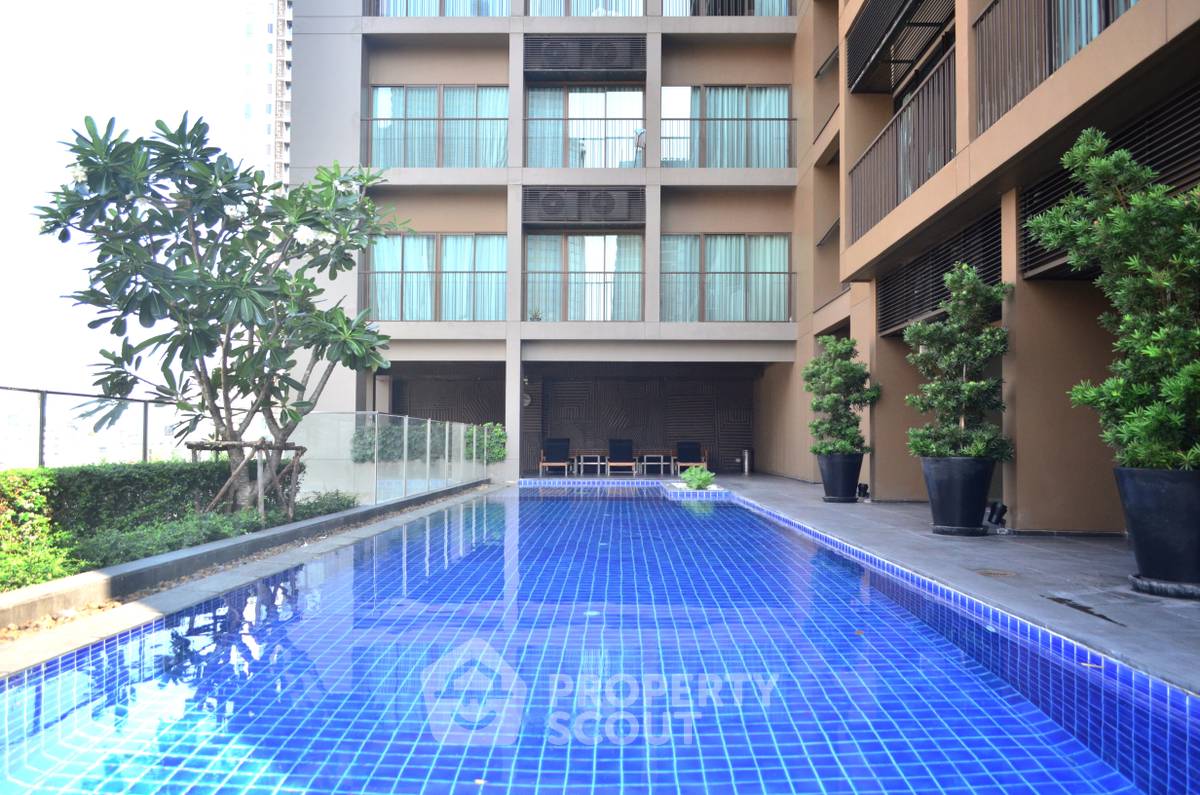 รูป คอนโด 1 ห้องนอน 52 ตร.ม. Noble Refine Prompong ใกล้ BTS พร้อมพงษ์ 200 ม. (ID 619807) - รูปที่ 7/13
