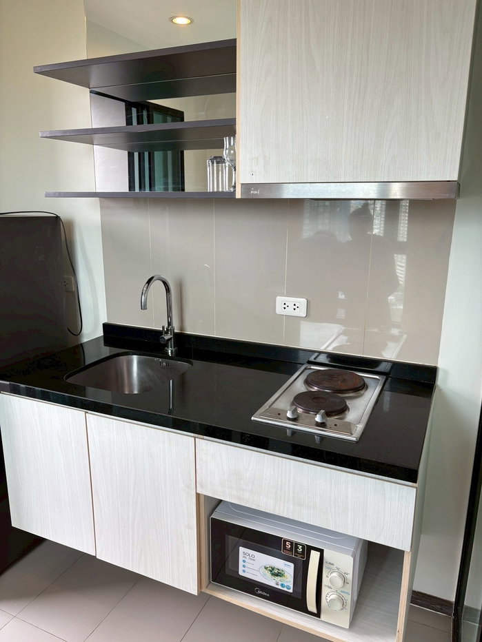 picture Condo For Rent!!The Base Park East - 4/10
