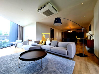 Apartment building for rent : Superb 3 Bedroom Luxury Apartment For Rent  in Phrom Phong - BR21049AP