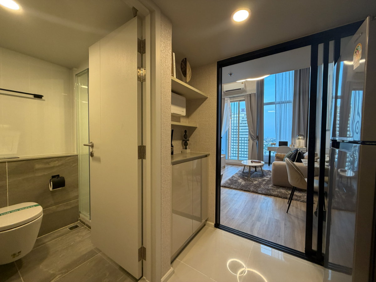 รูป Studio Hybrid Culture Thonglor สัมผัสชีวิตเหนือระดับ กับส่วนกลางดีไซน์สวยระดับพรีเมียม - รูปที่ 3/12