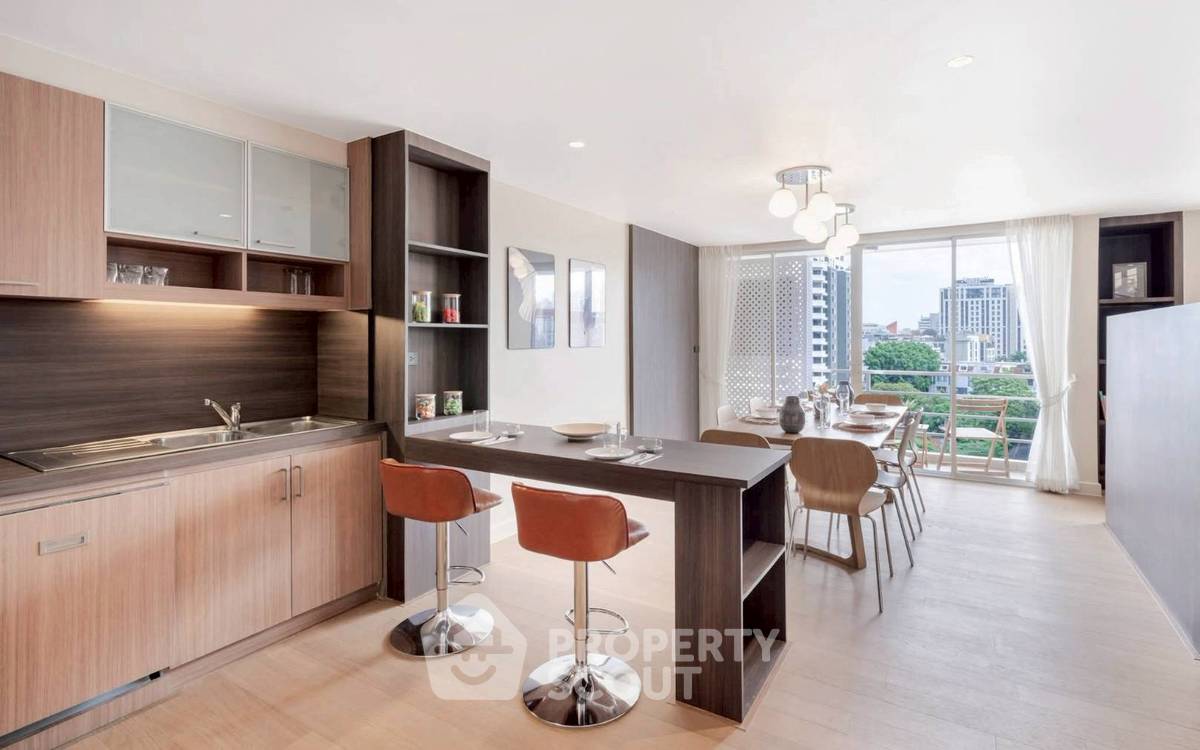 picture 2-BR 110 Sqm At The Alcove Sukhumvit 49, 8th Floor Near BTS Phrom Phong (ID 3015121) - 1/20