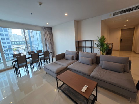 ให้เช่าคอนโด Supalai Riva Grande Rama3