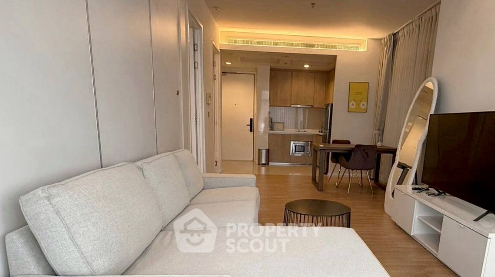 picture 1-BR Condo At Circle Living Prototype New Petchburi, Near MRT Phetchaburi (ID 3153394) - 1/7